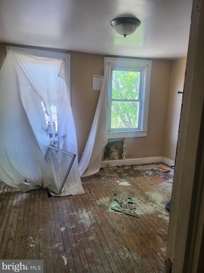 902 Streeper St, Baltimore MD  21205-1327 exterior