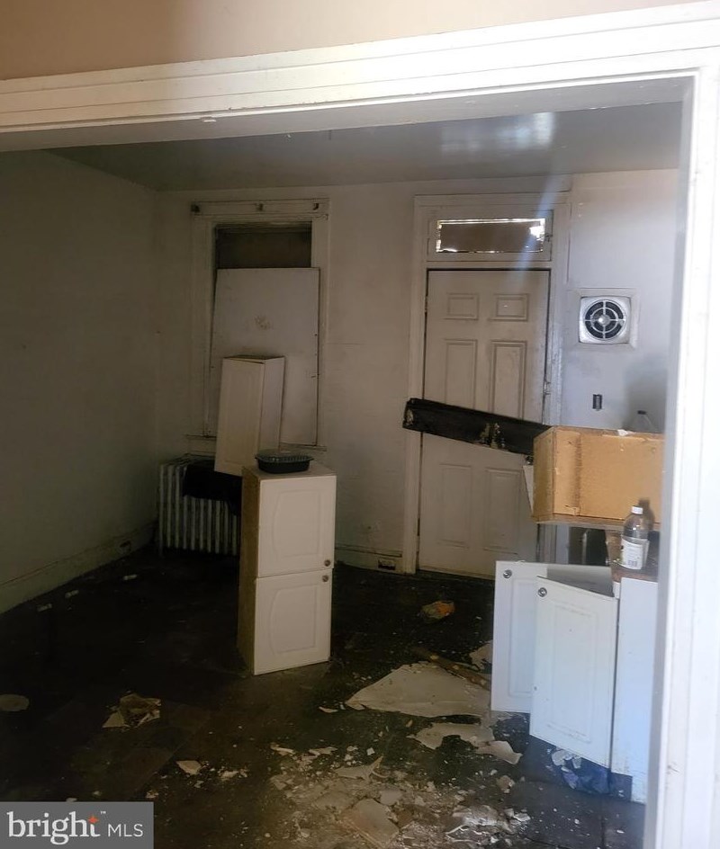 902 Streeper St, Baltimore MD  21205-1327 exterior