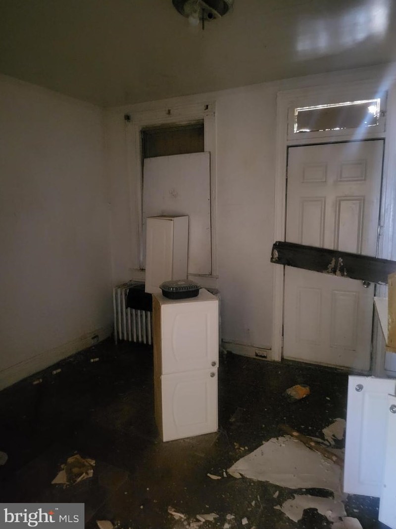 902 Streeper St, Baltimore MD  21205-1327 exterior