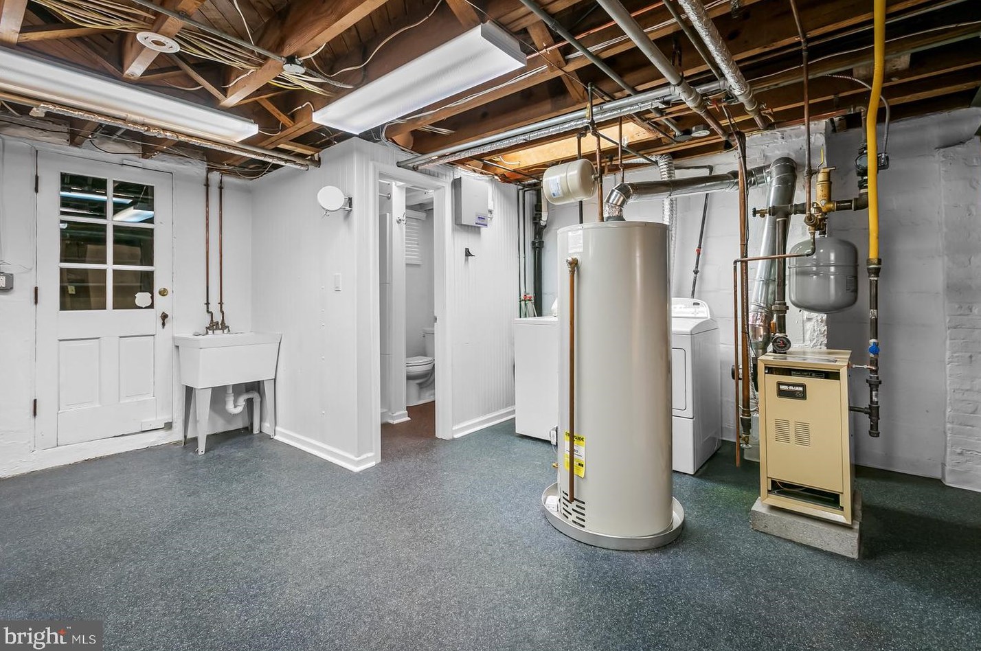 5008 Broadmoor Rd, Baltimore MD 21212-3809 exterior