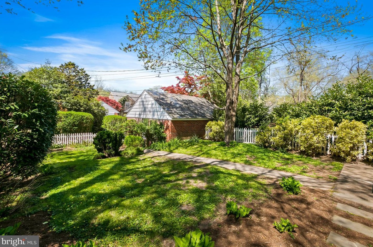 5008 Broadmoor Rd, Baltimore MD 21212-3809 exterior