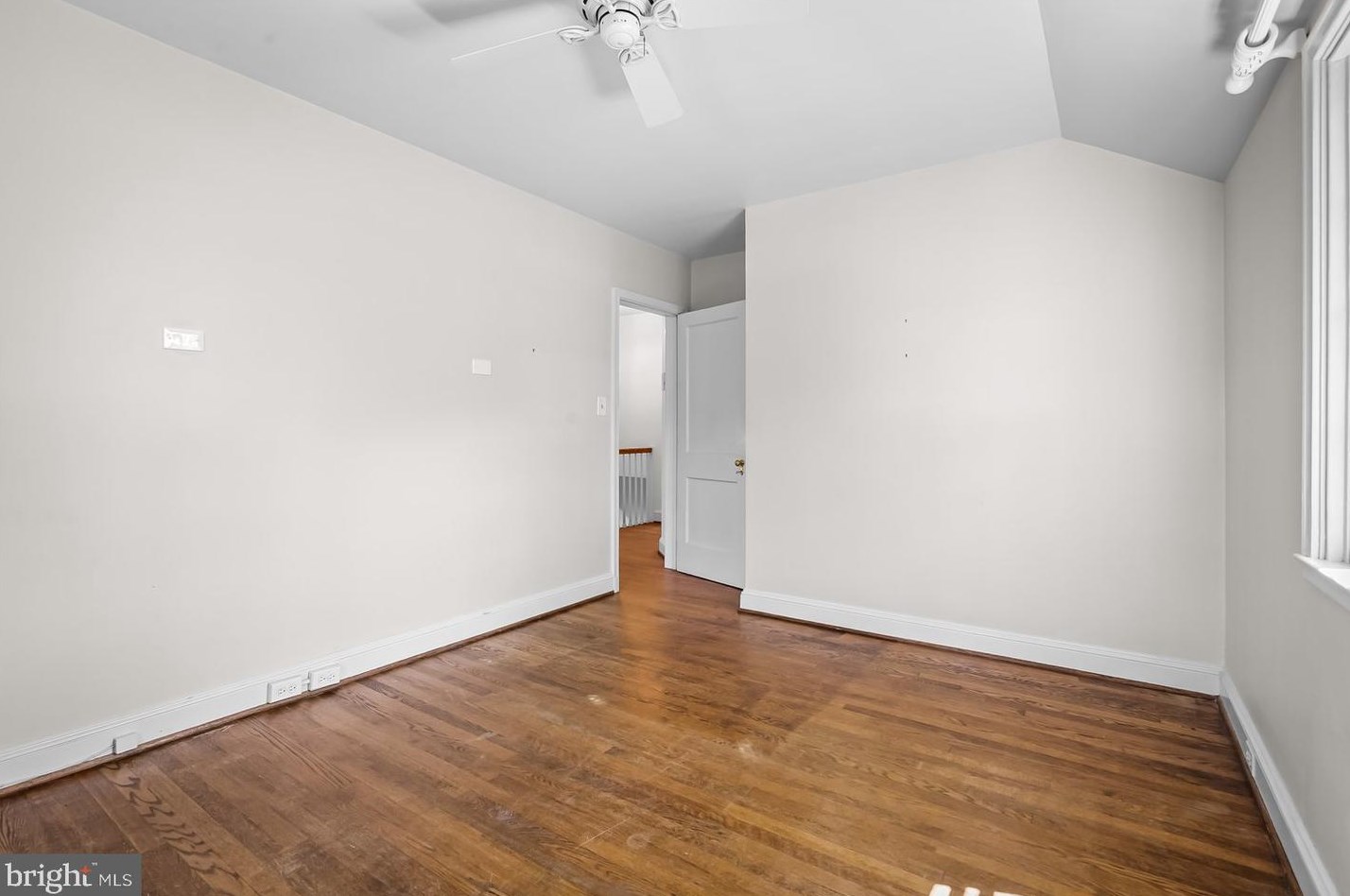 5008 Broadmoor Rd, Baltimore MD 21212-3809 exterior