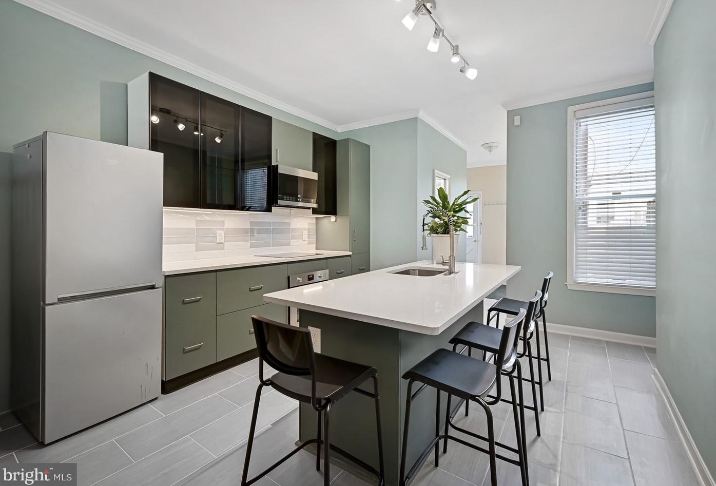 404 28th St, Baltimore MD  21211-3026 exterior