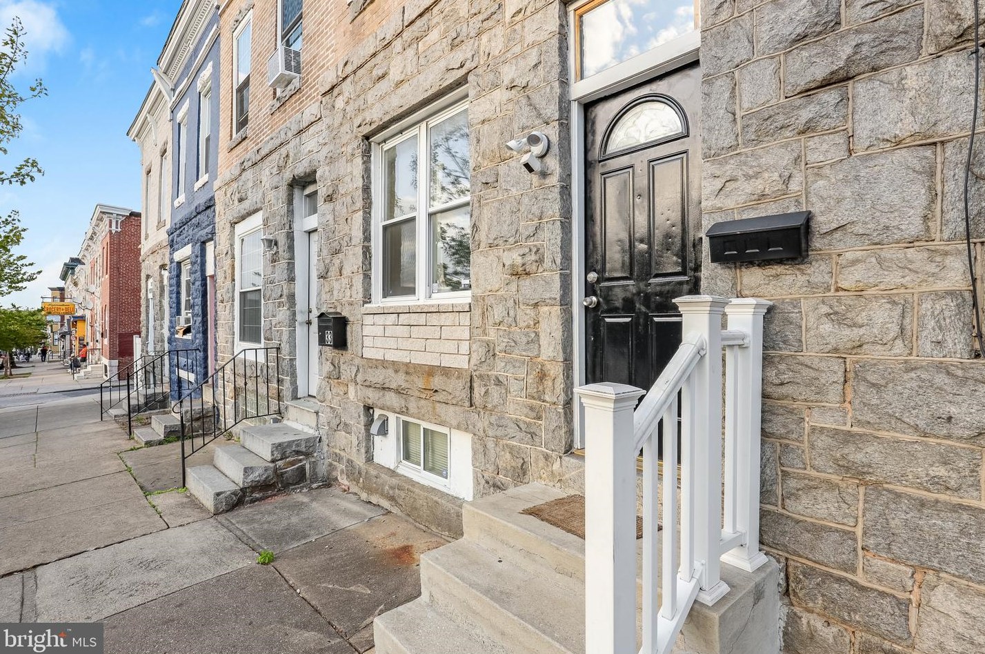 35 Highland Ave, Baltimore MD  21224-2328 exterior