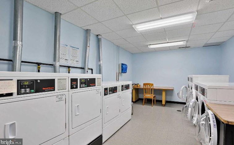 4401 Roland Ave, Baltimore MD  21210-2729 exterior