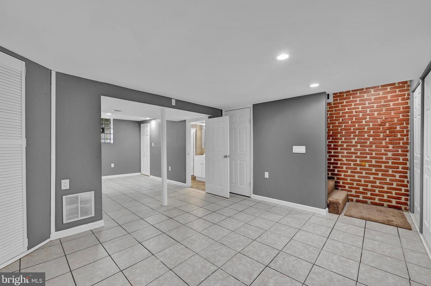 4706 Williston St, Baltimore MD  21229-4309 exterior