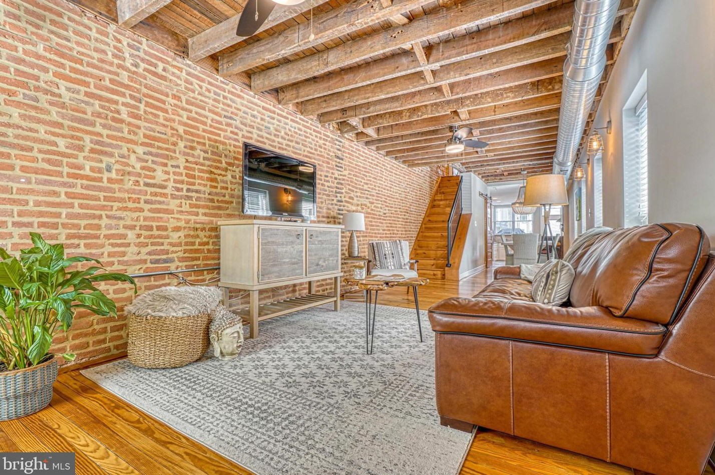 1453 Boyle St, Baltimore, MD 21230-5112