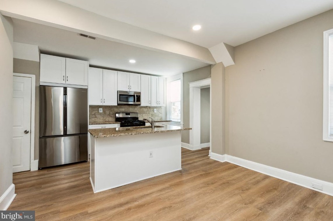 3918 Greenspring Ave, Baltimore MD  21211-1311 exterior