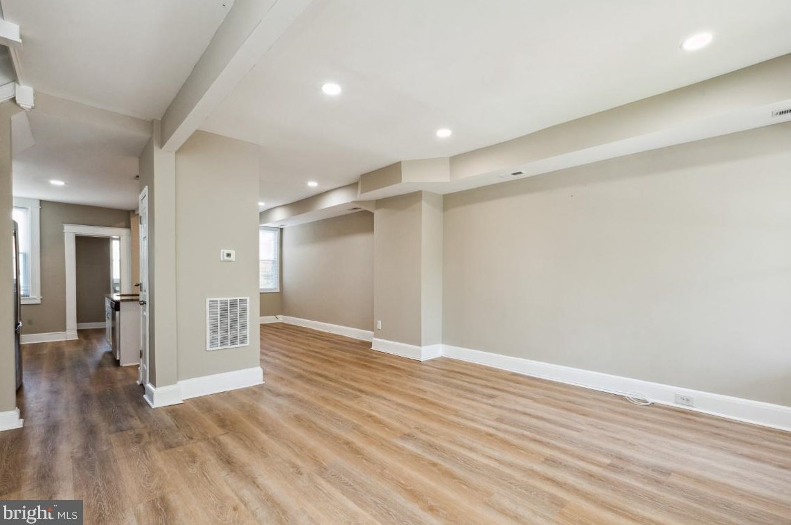 3918 Greenspring Ave, Baltimore MD  21211-1311 exterior