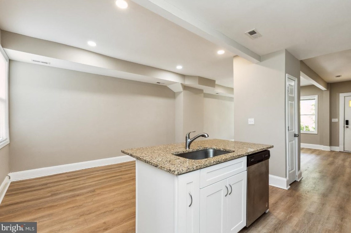 3918 Greenspring Ave, Baltimore MD  21211-1311 exterior