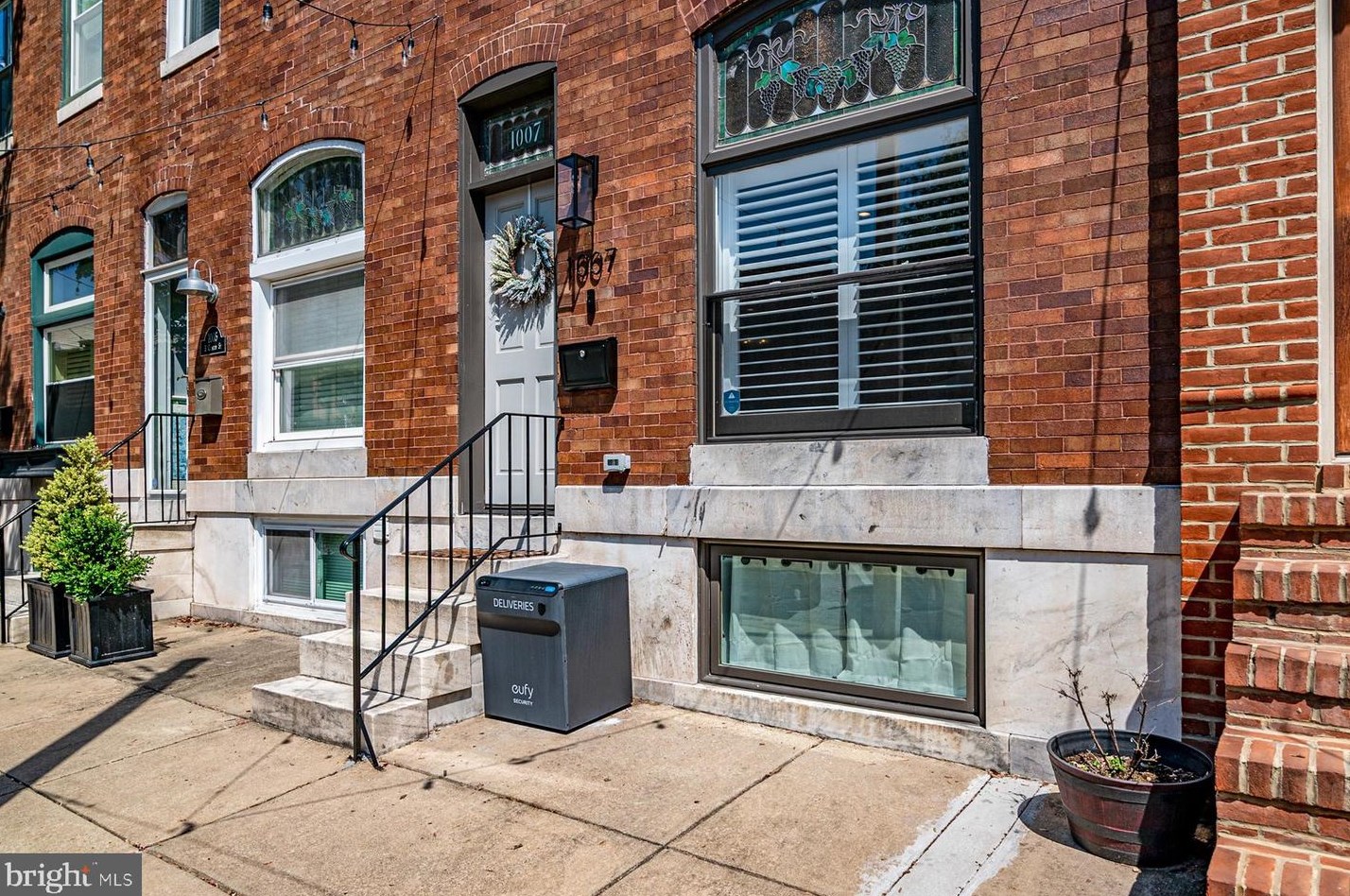 1007 Clinton St, Baltimore MD  21224-5027 exterior