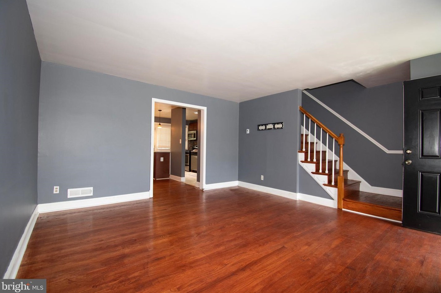 3738 Bonview Ave, Baltimore MD  21213-2011 exterior