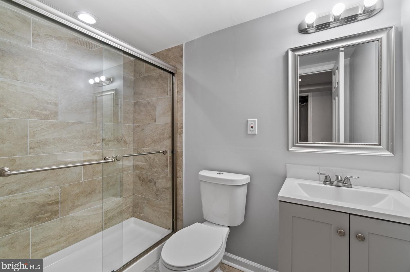 5169 Frederick Ave, Baltimore MD  21229-3218 exterior