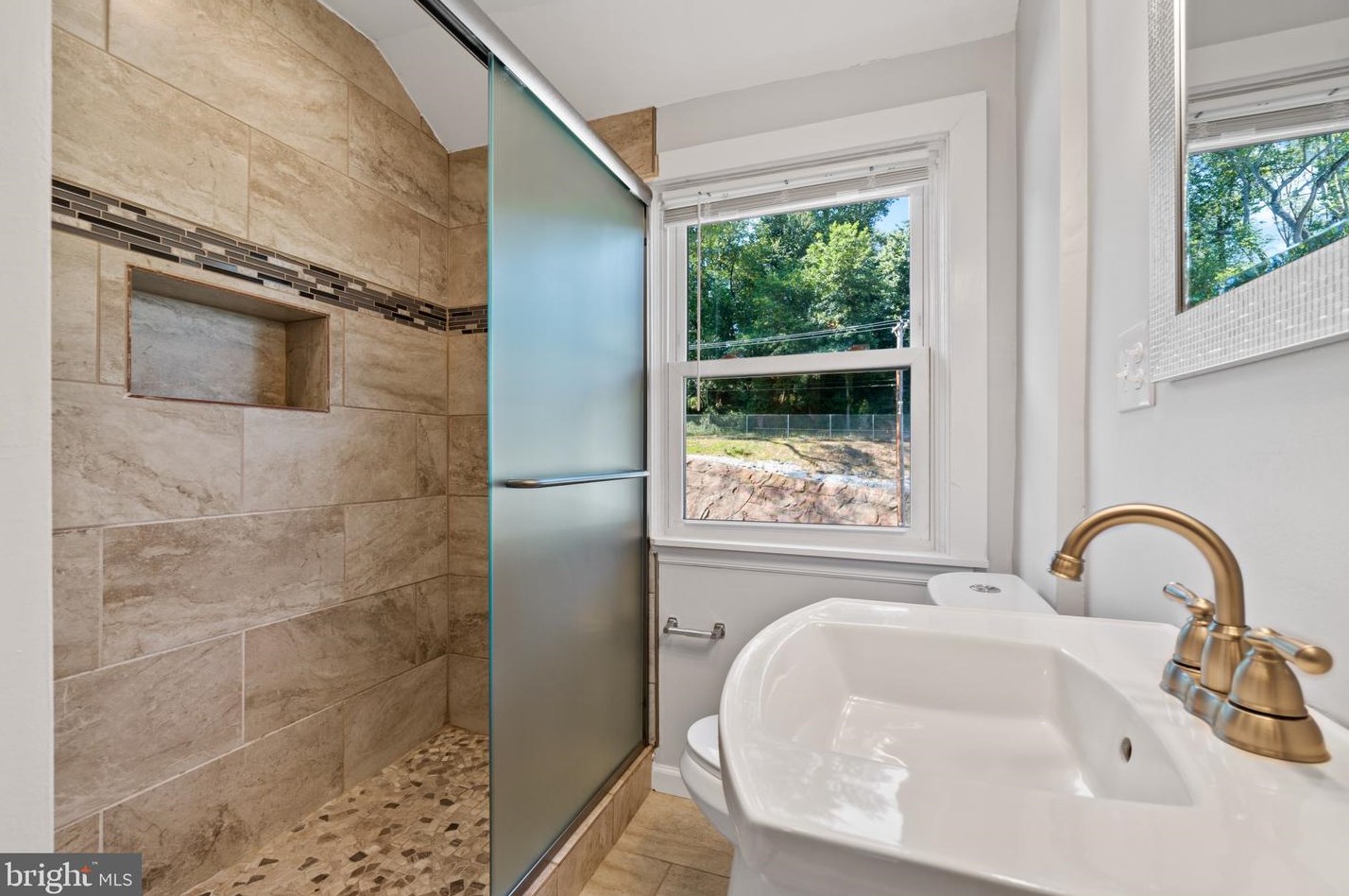 5169 Frederick Ave, Baltimore MD  21229-3218 exterior