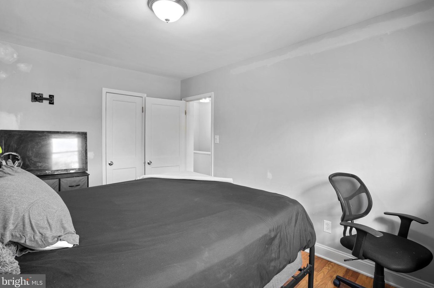 2907 Grantley Ave, Baltimore MD  21215-6614 exterior