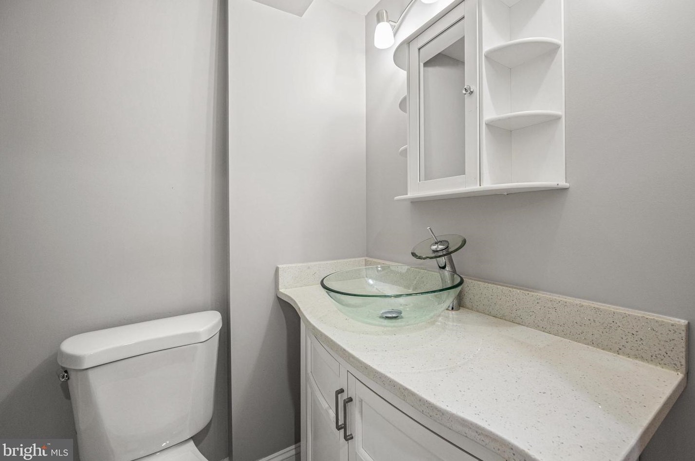 415 Annabel Ave, Baltimore MD  21225-1851 exterior