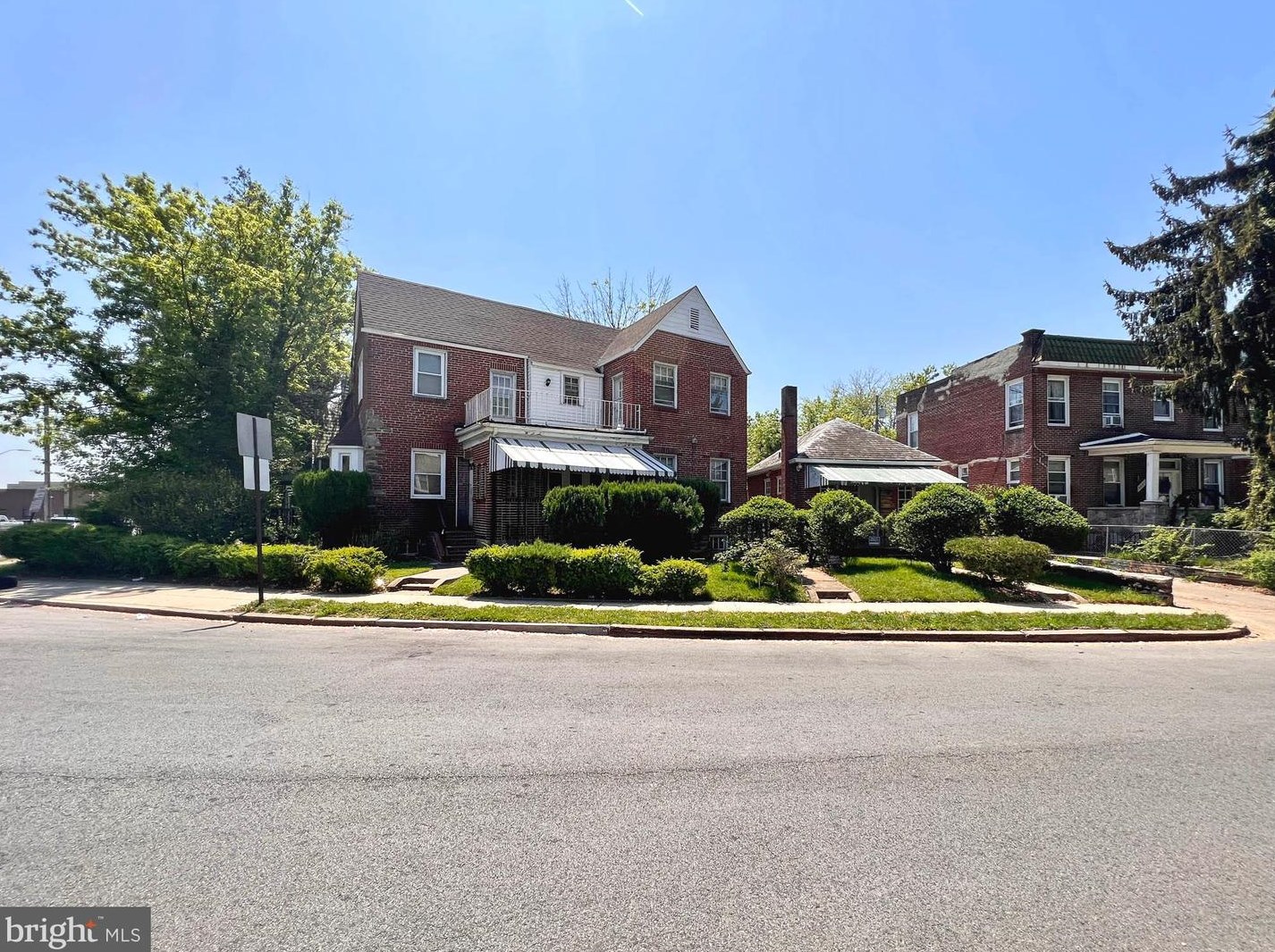 4024 Garrison Blvd, Baltimore, MD 21215-5435