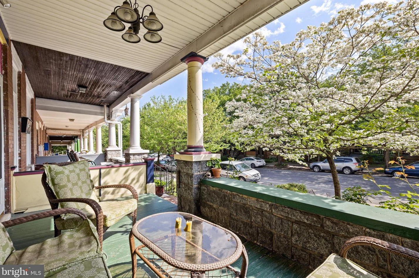 3030 Guilford Ave, Baltimore MD  21218-3925 exterior