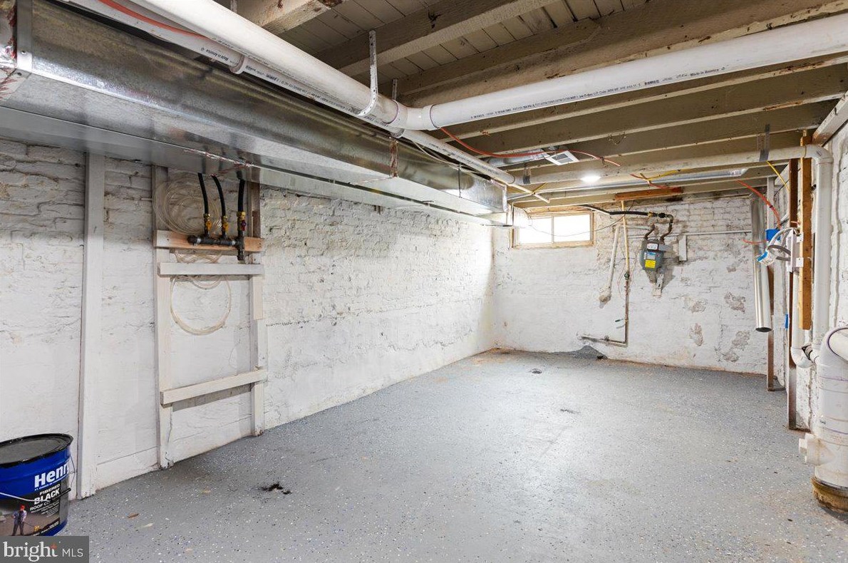 616 Rose St, Baltimore MD  21224-3758 exterior