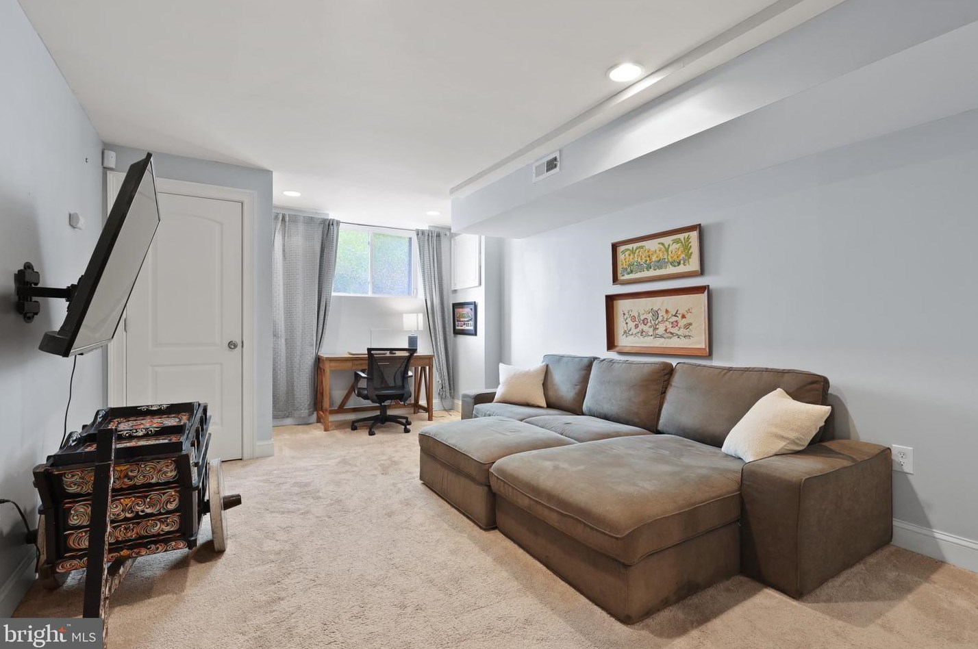 233 Bouldin St, Baltimore MD  21224-2316 exterior