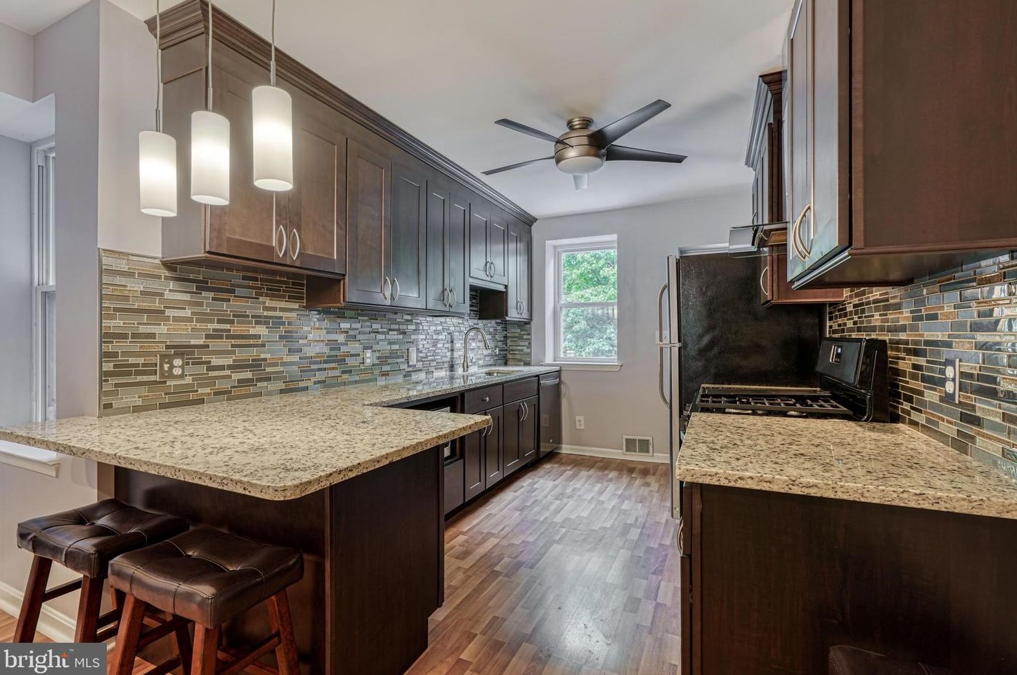 2953 Keswick Rd, Baltimore, MD 21211-2733