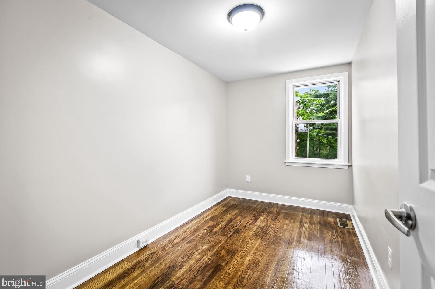 4571 Derby Manor Dr, Baltimore MD  21215-6538 exterior