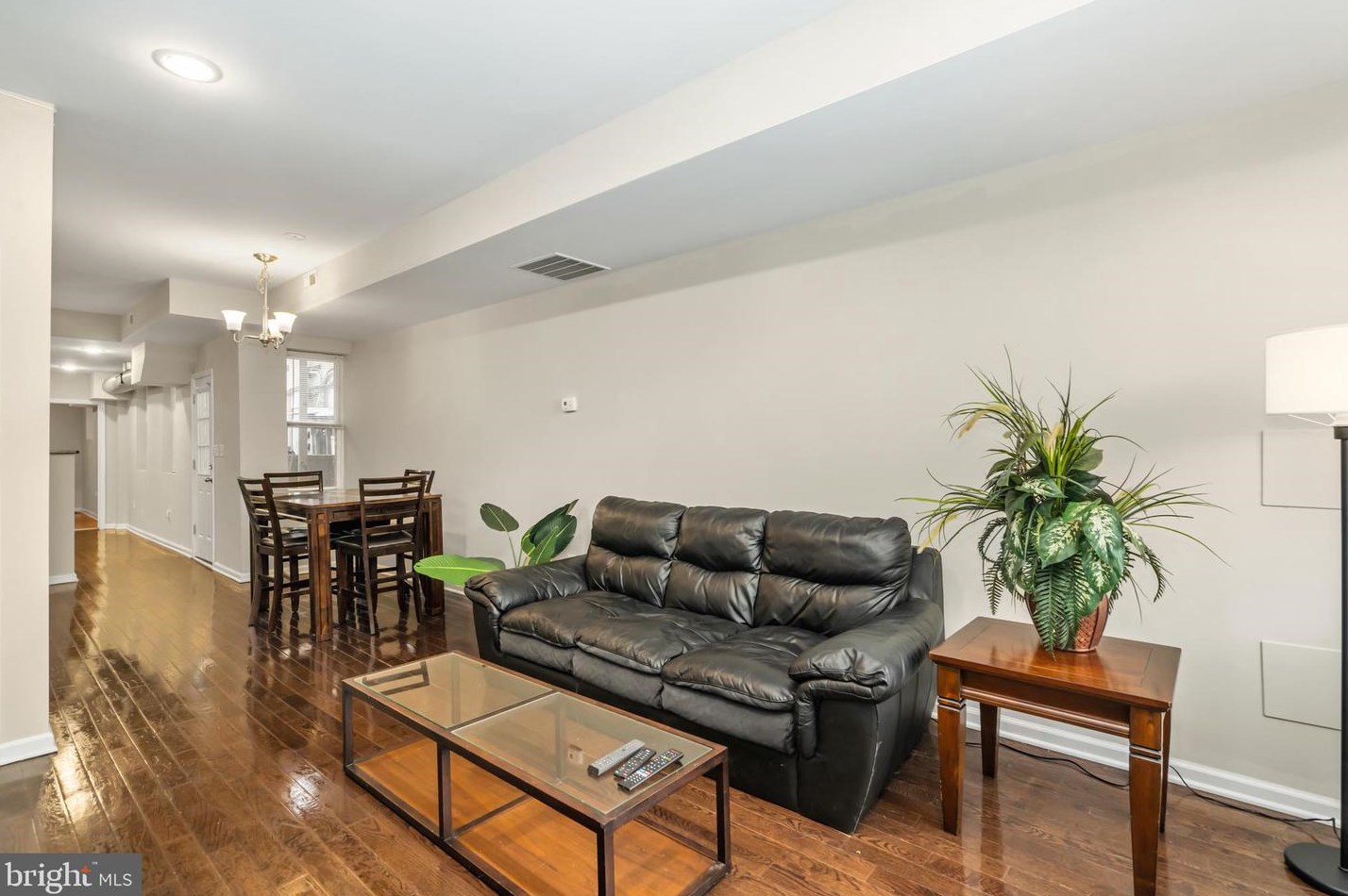 2104 Eastern Ave, Baltimore MD  21231-3107 exterior