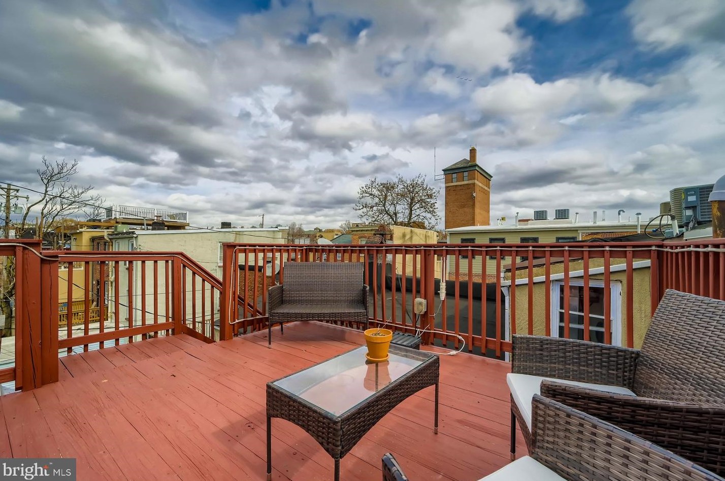 2104 Eastern Ave, Baltimore MD  21231-3107 exterior