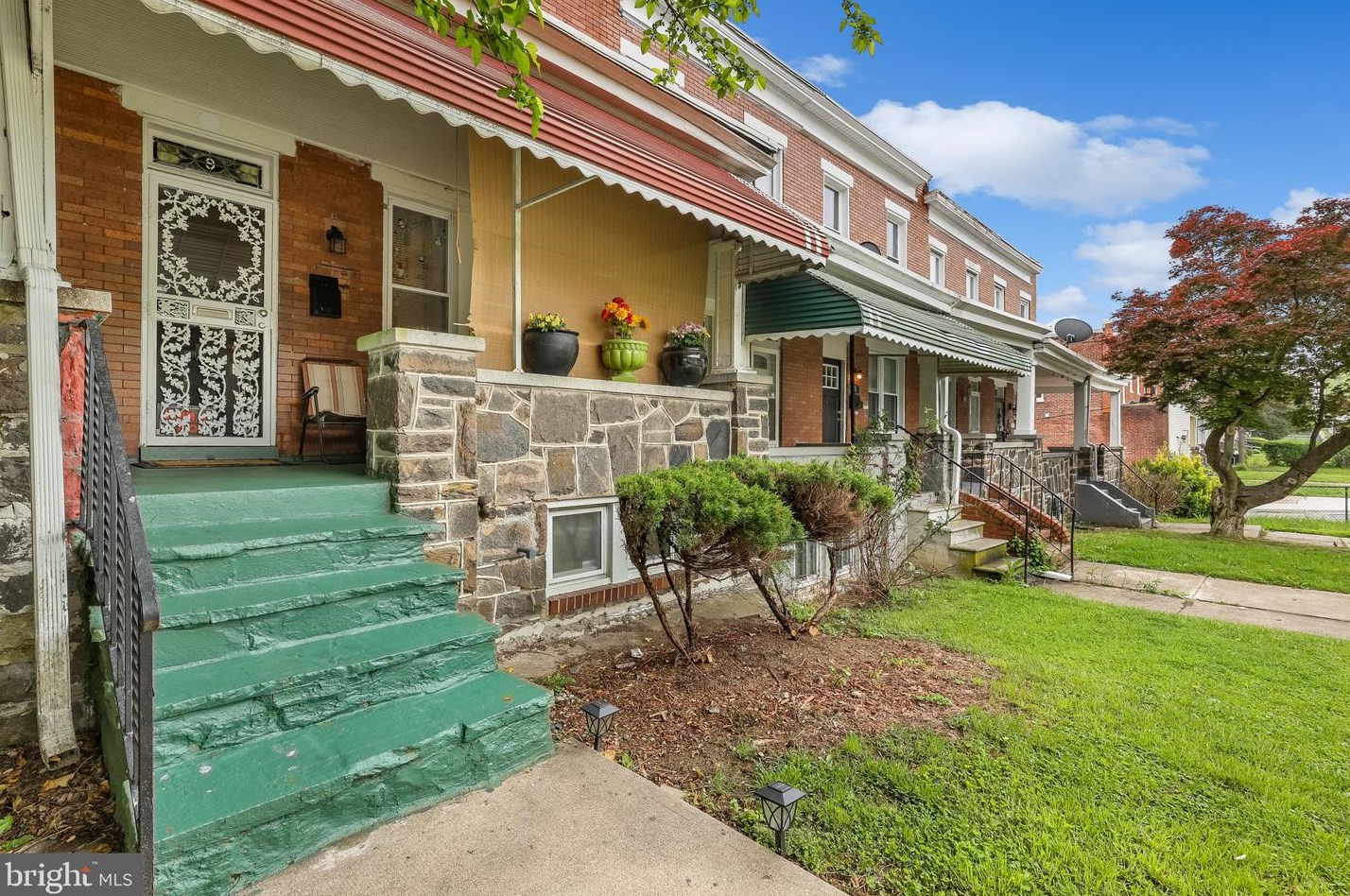 9 Monastery Ave, Baltimore, MD 21229-3631