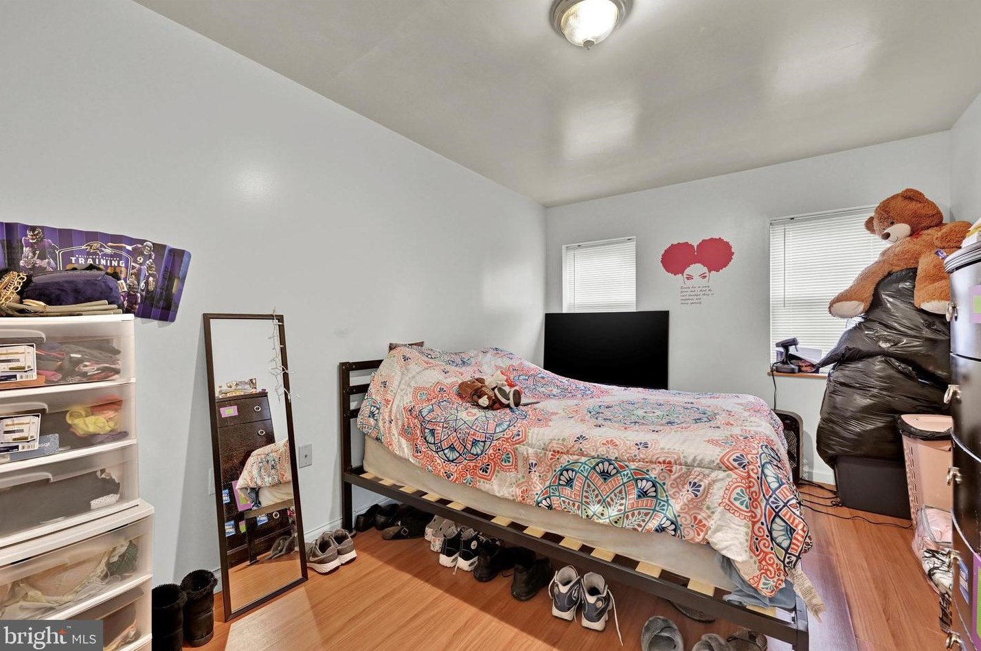 2017 Hoffman St, Baltimore MD  21213-3211 exterior