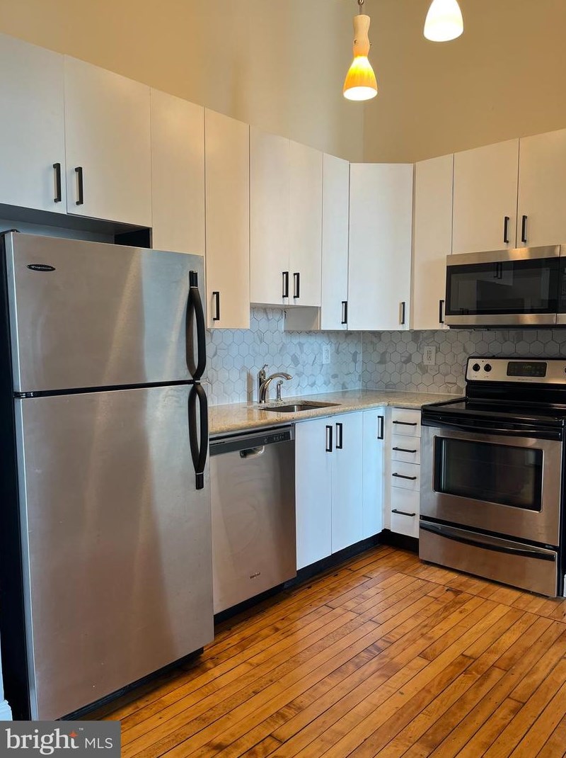 511 S Bond St Apt 302, Baltimore, MD 21231
