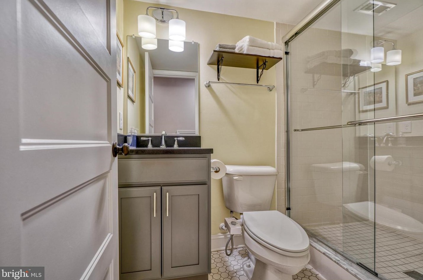 503 Bouldin St, Baltimore MD  21205-2807 exterior