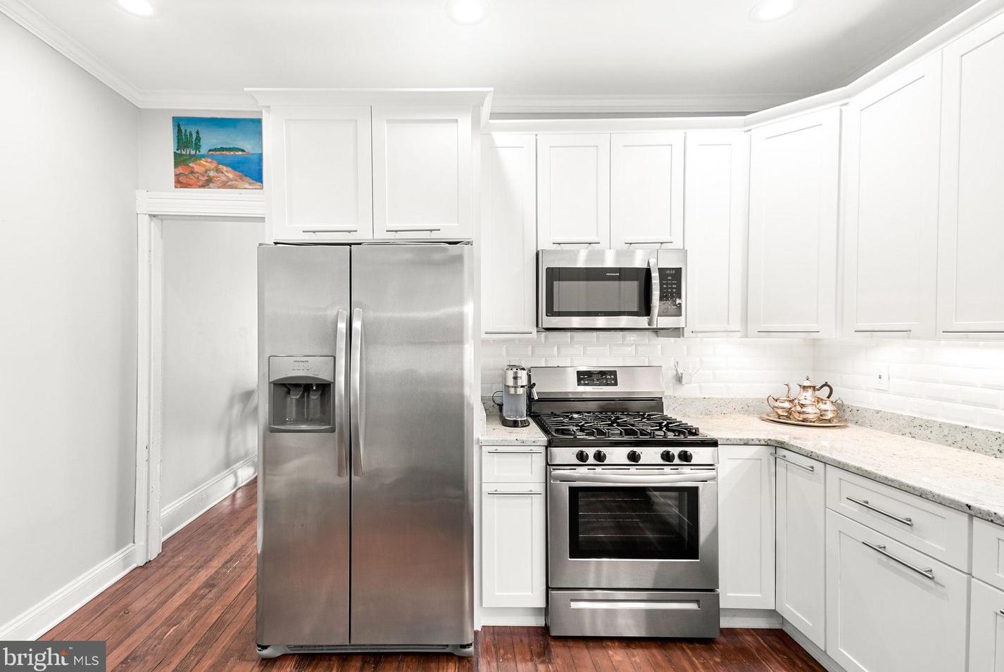122 Collington Ave, Baltimore MD  21231-1635 exterior