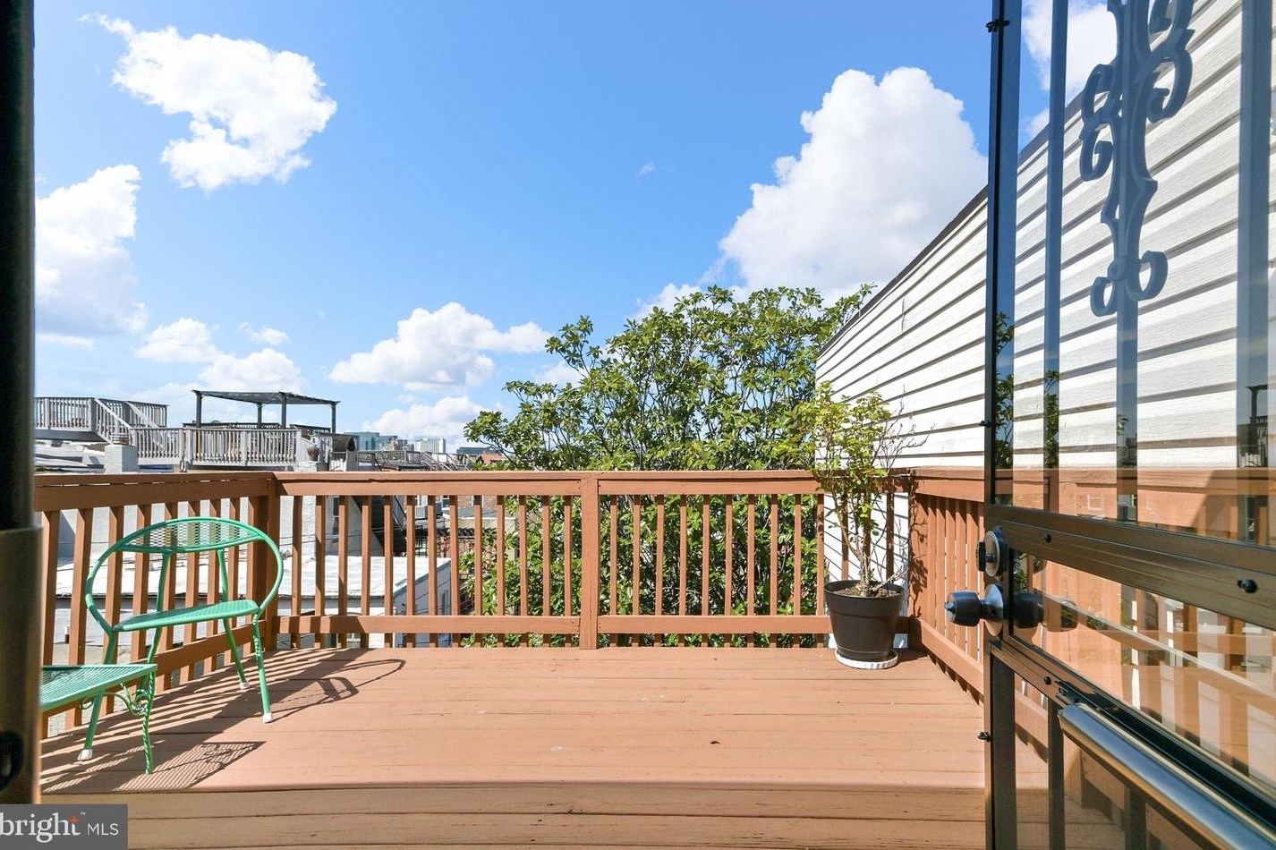 122 Collington Ave, Baltimore MD  21231-1635 exterior