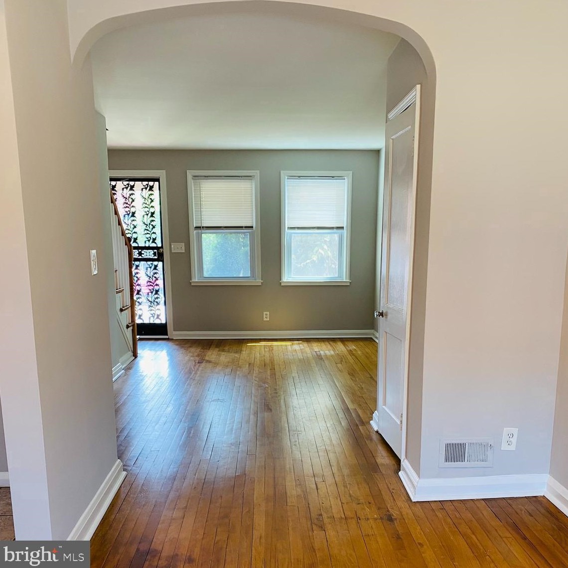 330 Imla St, Baltimore MD  21224-2807 exterior