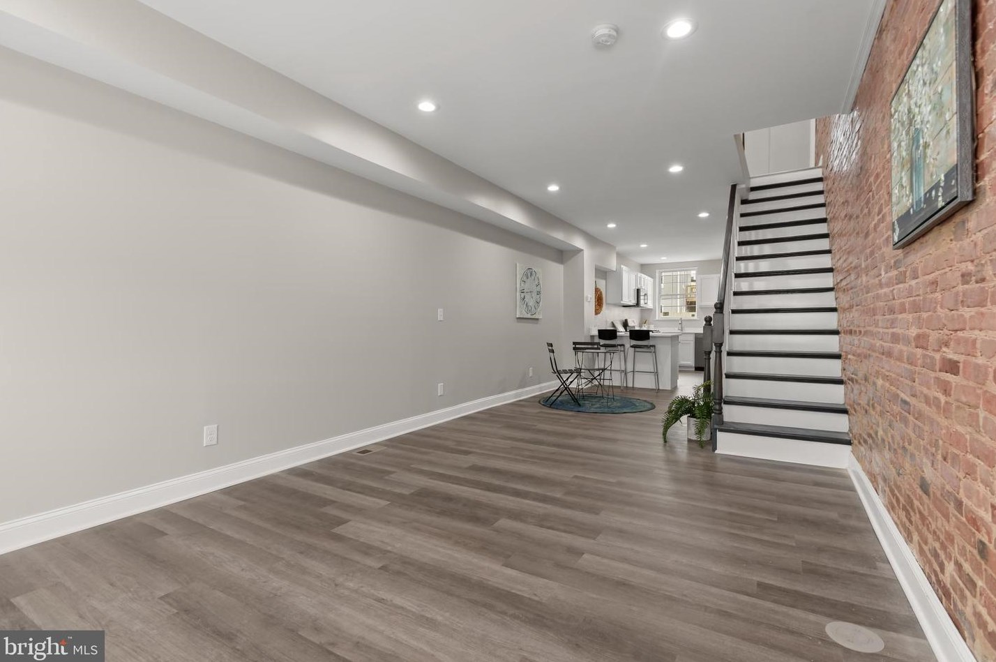 210 Ellwood Ave, Baltimore MD  21224-1309 exterior