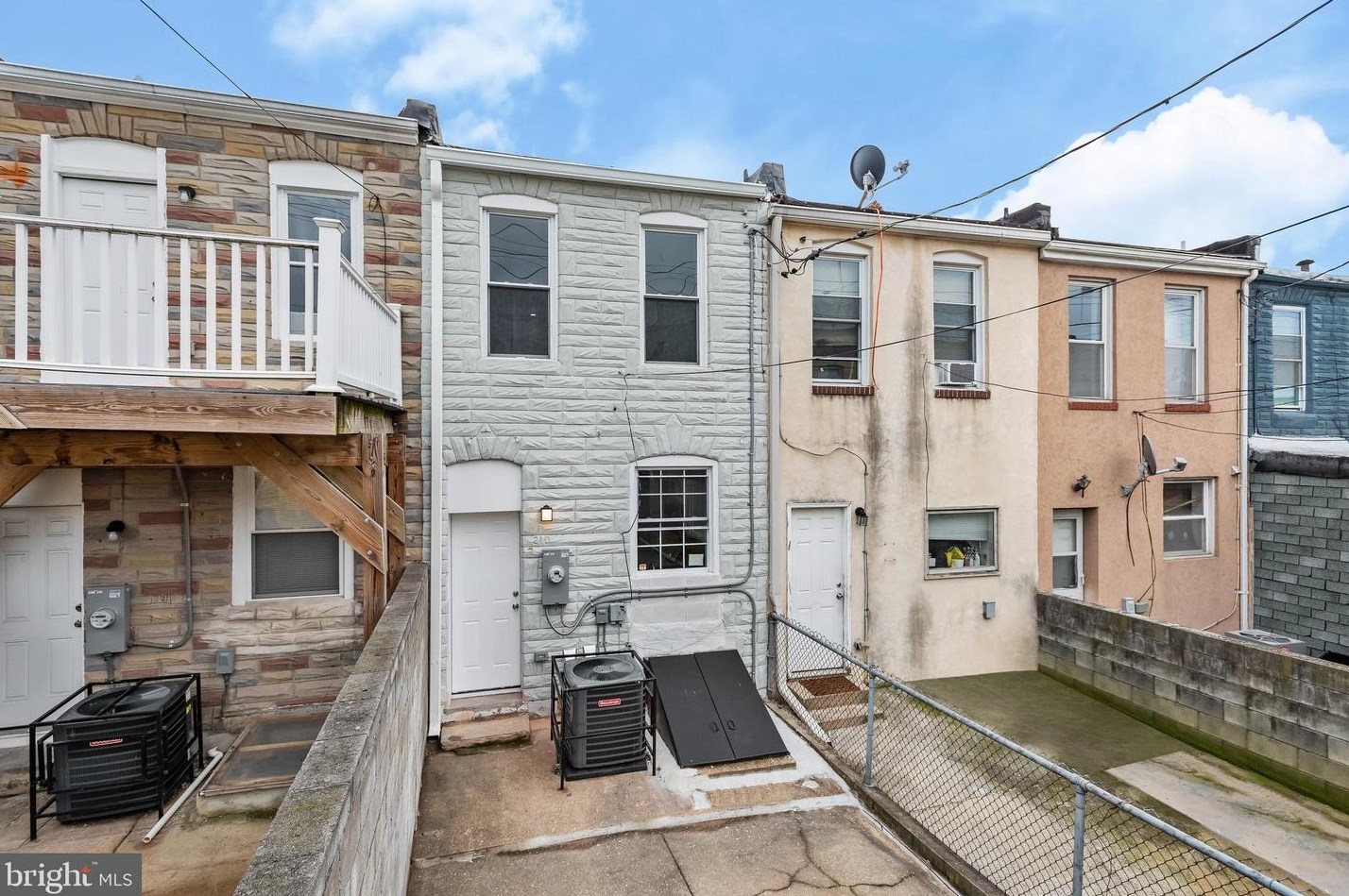210 Ellwood Ave, Baltimore MD  21224-1309 exterior