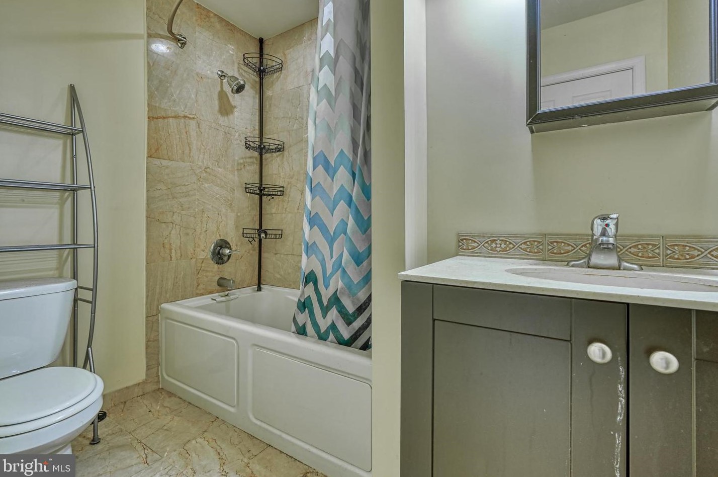 105 Montford Ave, Baltimore MD  21224-1015 exterior