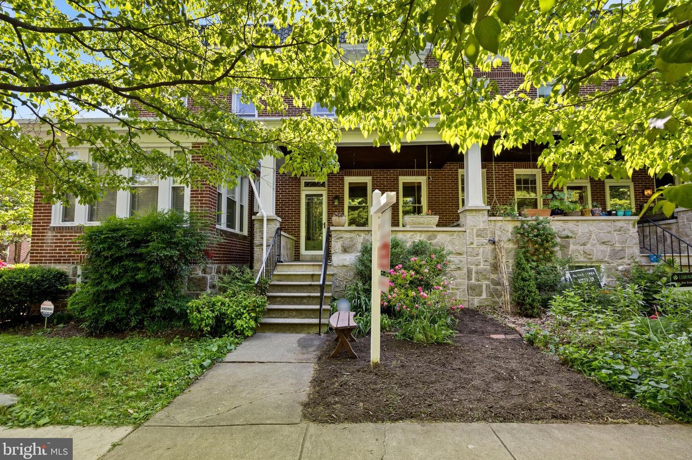 3734 Tudor Arms Ave, Baltimore, MD 21211-2245