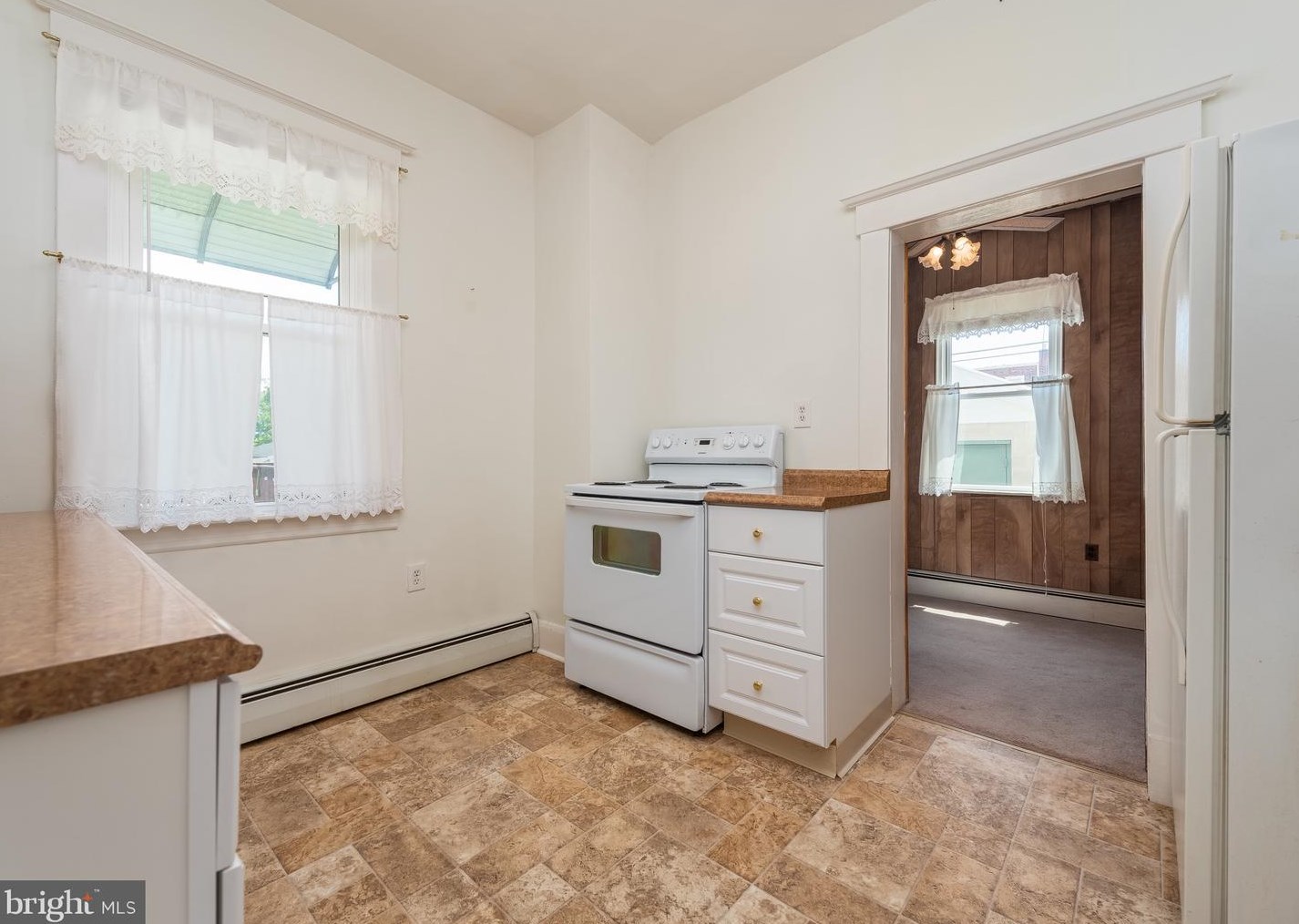 6607 Danville Ave, Baltimore MD 21224-6228 exterior