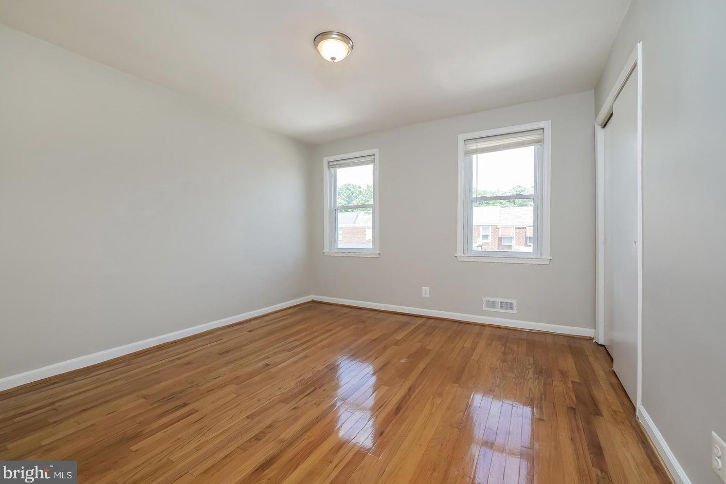 822 Umbra St, Baltimore MD  21224-4611 exterior