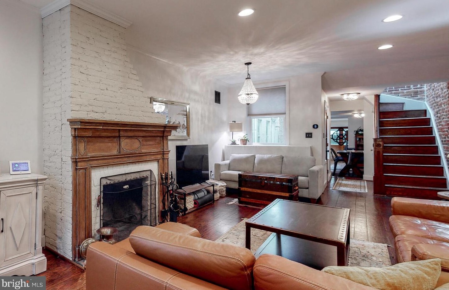 128 Lee St, Baltimore MD  21201-2421 exterior