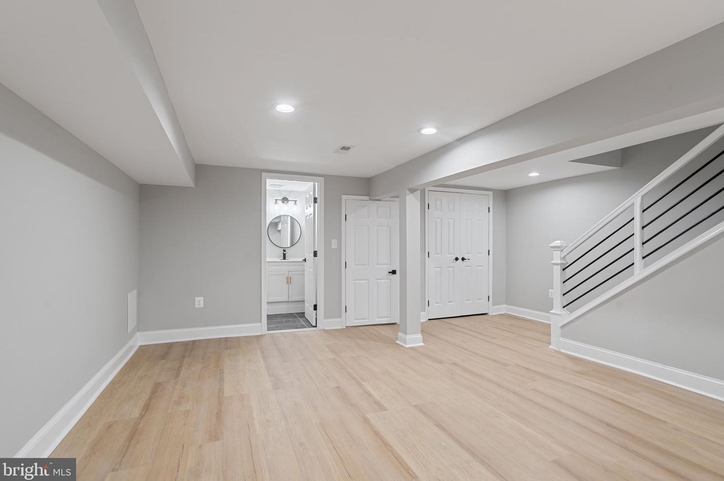 3200 Piedmont Ave, Baltimore MD  21216-1932 exterior