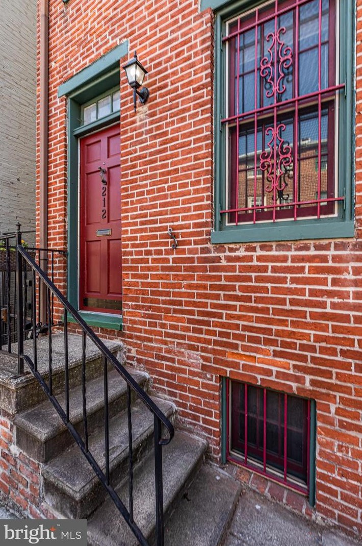 212 Penn St, Baltimore MD  21230-2222 exterior