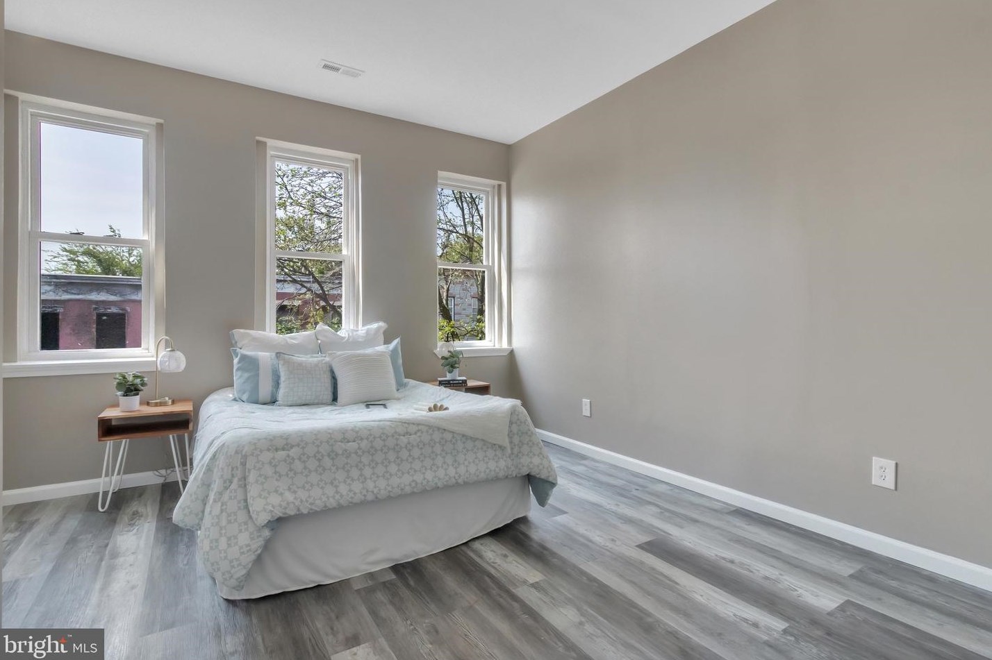 2508 Baltimore St, Baltimore MD  21224-1127 exterior