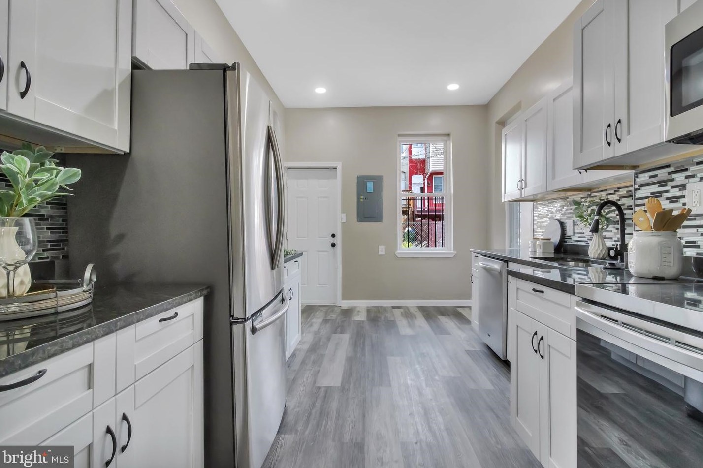 2508 Baltimore St, Baltimore MD  21224-1127 exterior