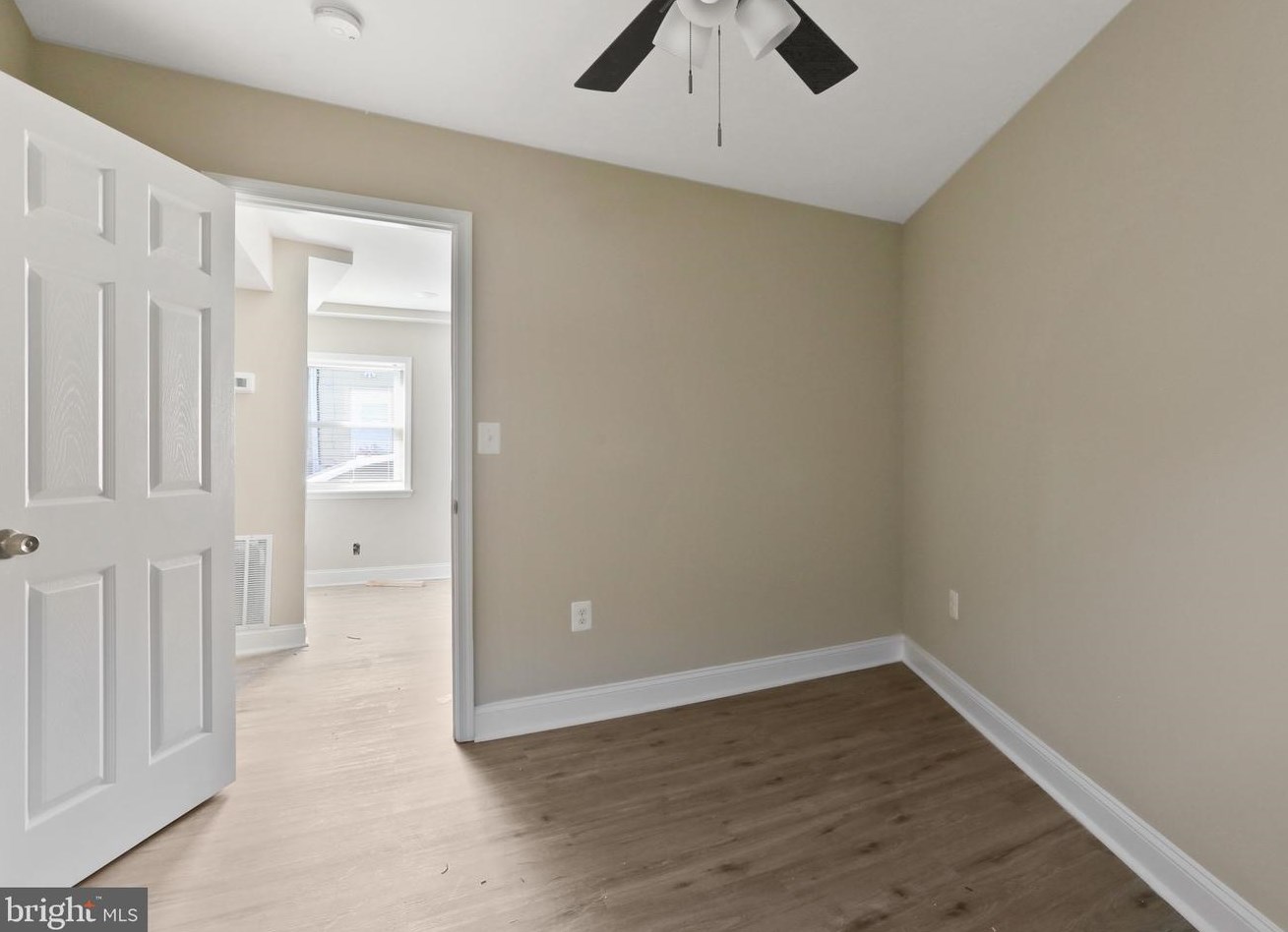 321 Loneys Ln, Baltimore MD  21224-1341 exterior