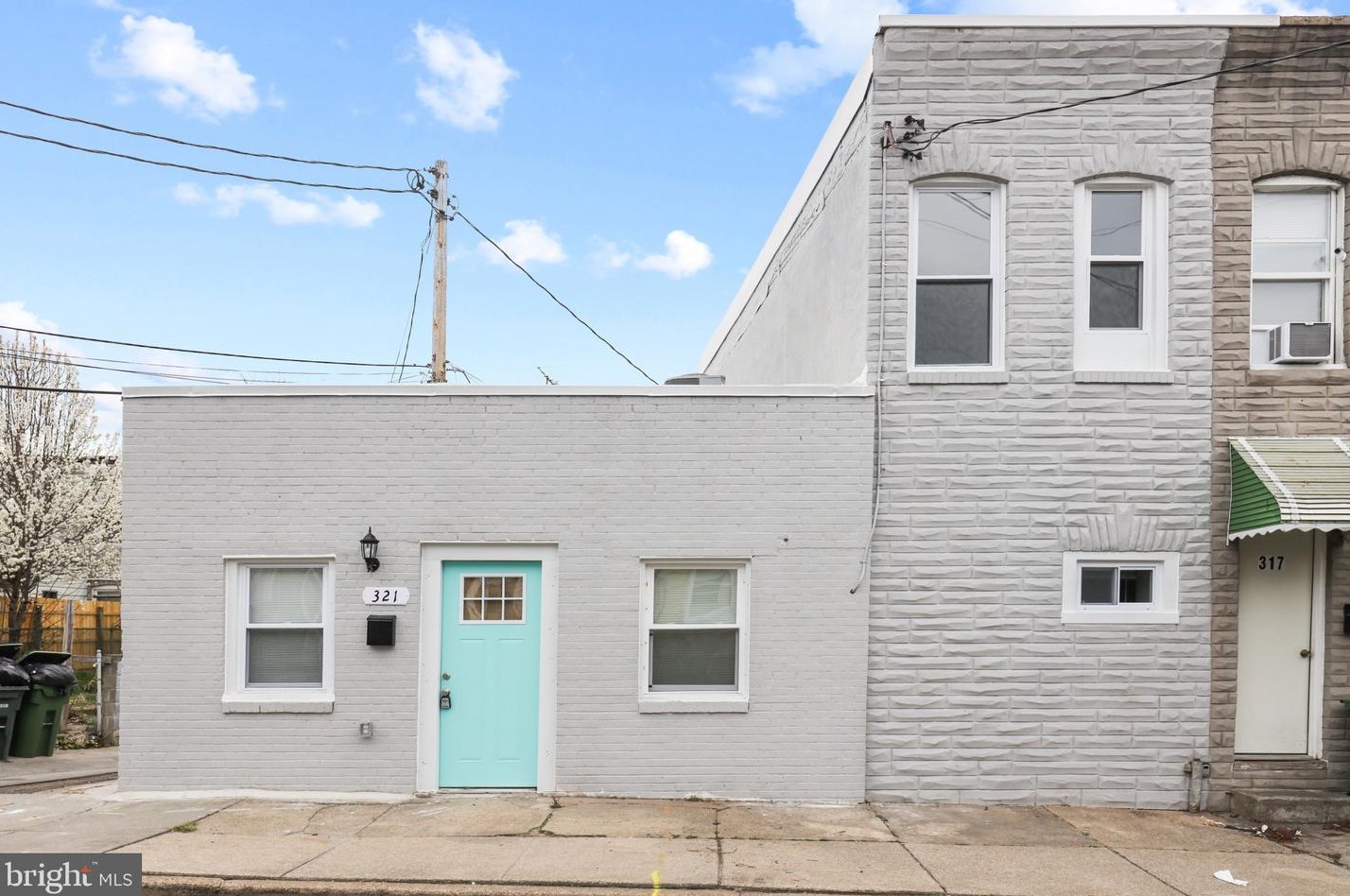 321 Loneys Ln, Baltimore MD  21224-1341 exterior