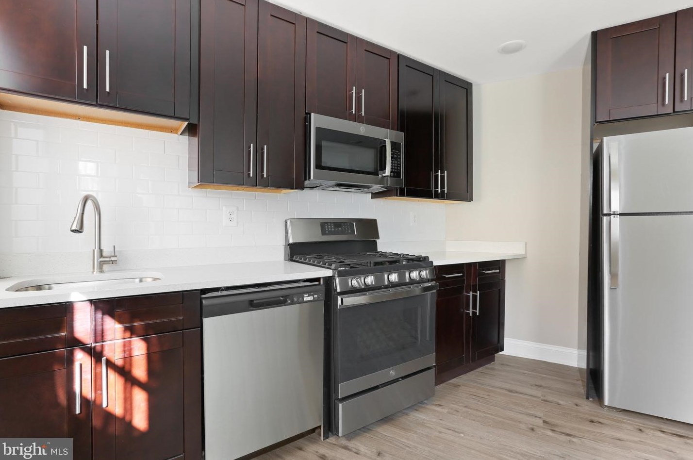 321 Loneys Ln, Baltimore MD  21224-1341 exterior