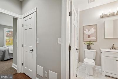 2216 E Madison Street, Baltimore, MD 21205 - Photo 12
